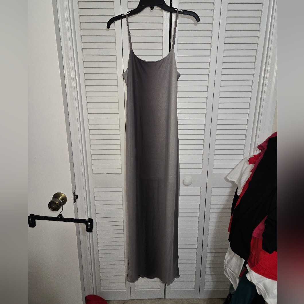 Streetwear Society Women's M Elegant Gray Maxi Dress